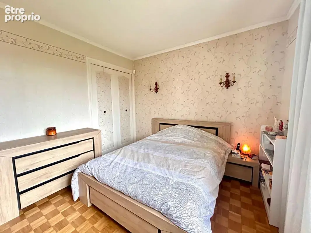 ROANNE Maison individuelle avec sous-sol complet sur terrain clos et arboré - photo 5