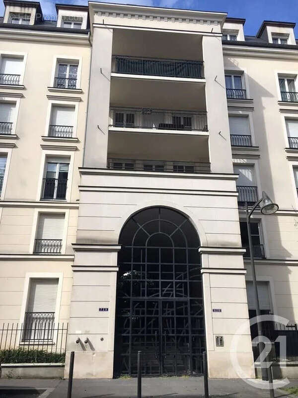 Appartement à LE PERREUX-SUR-MARNE