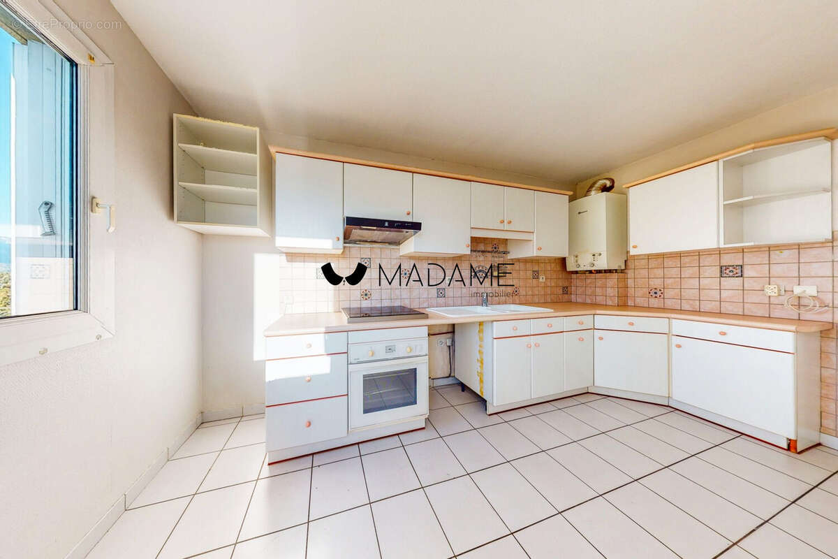 Appartement à GIERES