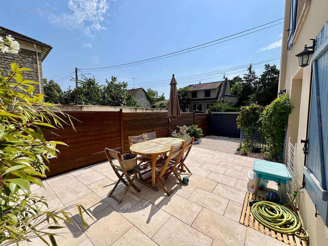 Maison à CONFLANS-SAINTE-HONORINE