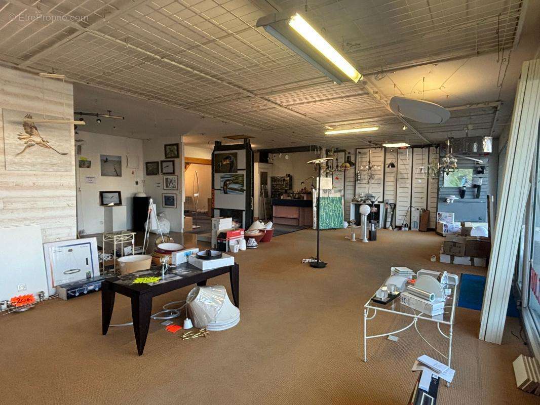 Commerce à SAINT-PIERRE-D&#039;OLERON