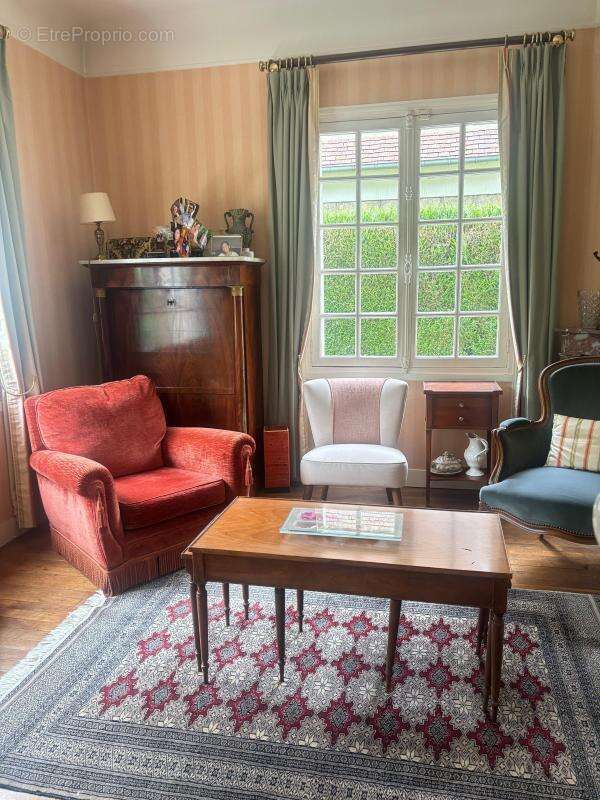 Maison à COMPIEGNE