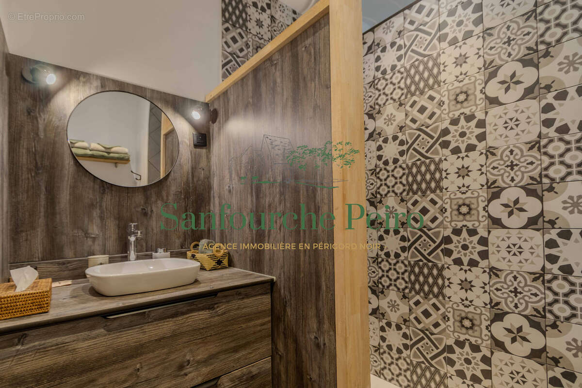 Appartement à SARLAT-LA-CANEDA
