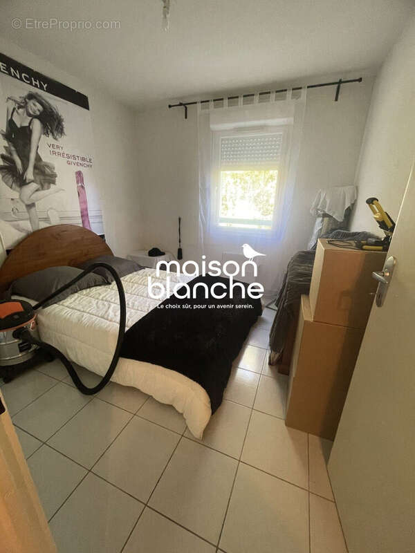 Maison 60 m² à Saint-Seurin-Sur-L'isle  - photo 6