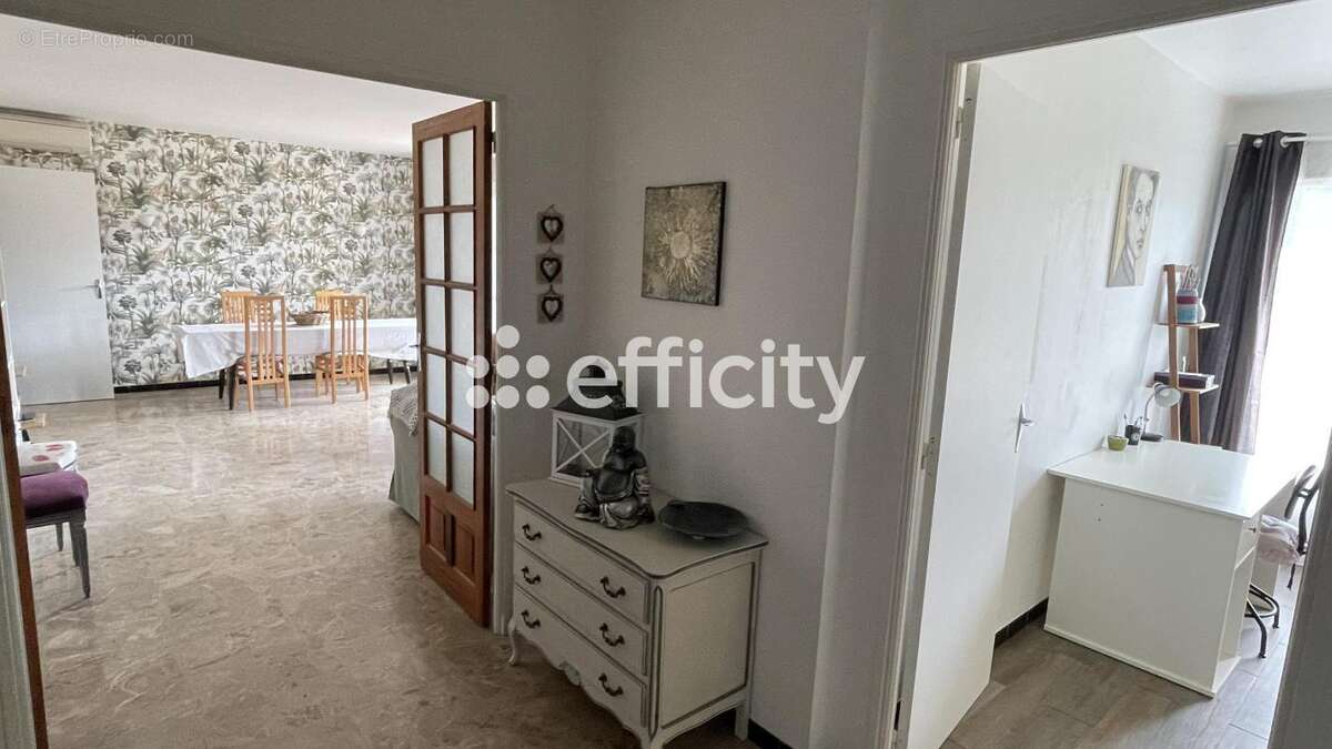 Appartement à APT