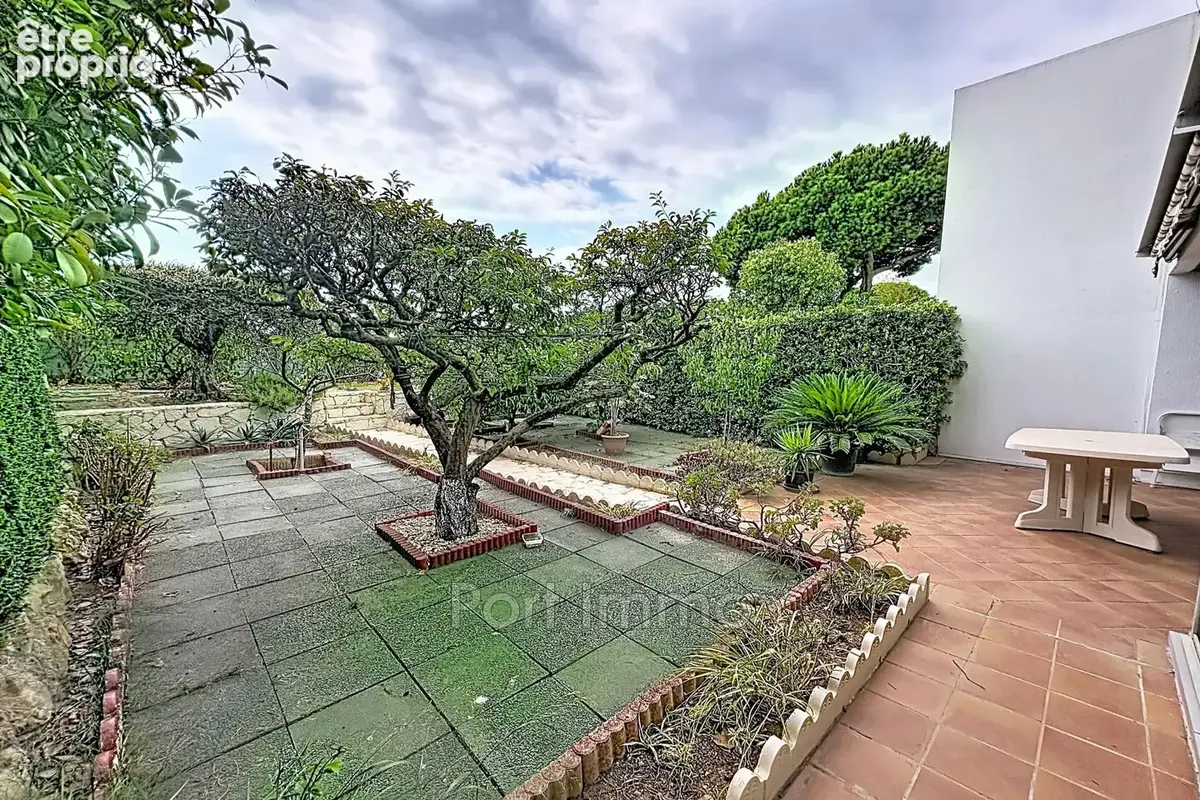 Maison 4 pièces 105 m² à vendre à Saint-Laurent-Du-Var (06700) - photo 2