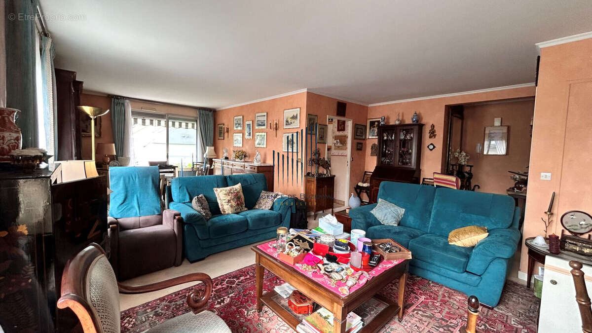 Appartement à RUEIL-MALMAISON
