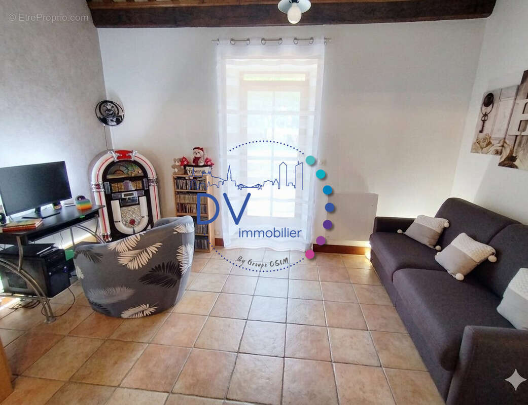 Maison à SAINT-VINCENT-DE-REINS