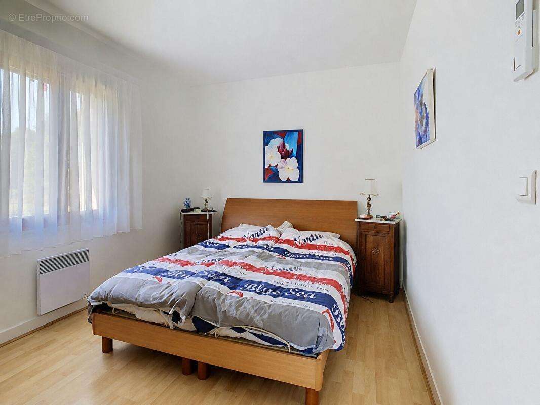 Belle maison contemporaine avec 5 chambres et piscine - photo 7