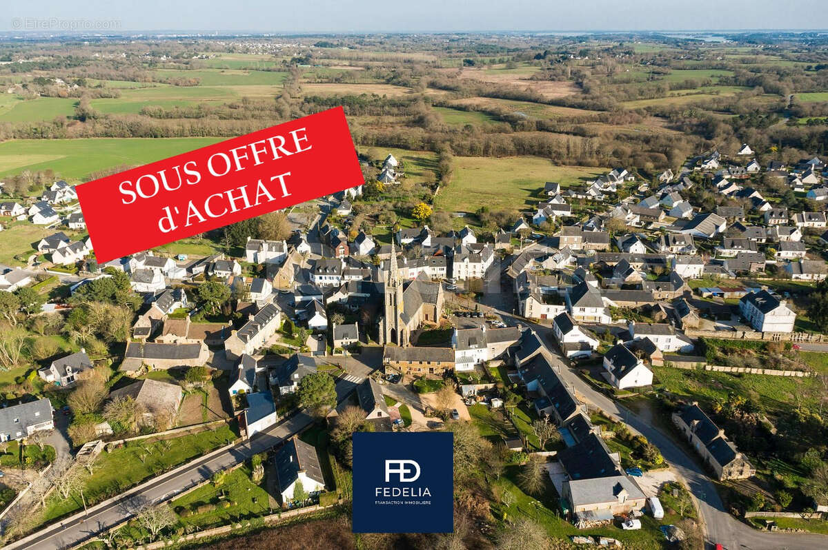 Terrain à PLOUGOUMELEN