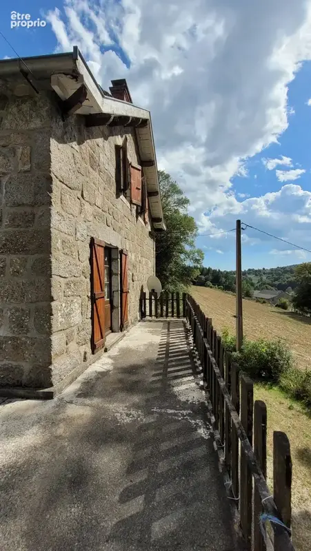 Ancienne ferme à rénover le Chambon sur Lignon 3600 m² de terrain - photo 18