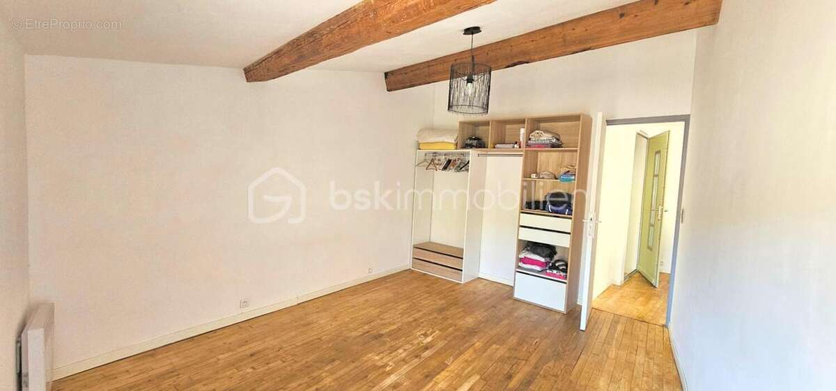 Immeuble de rapport – 2 appartements + Local commercial – Rentabilité estimée ≈ 9 % - photo 8