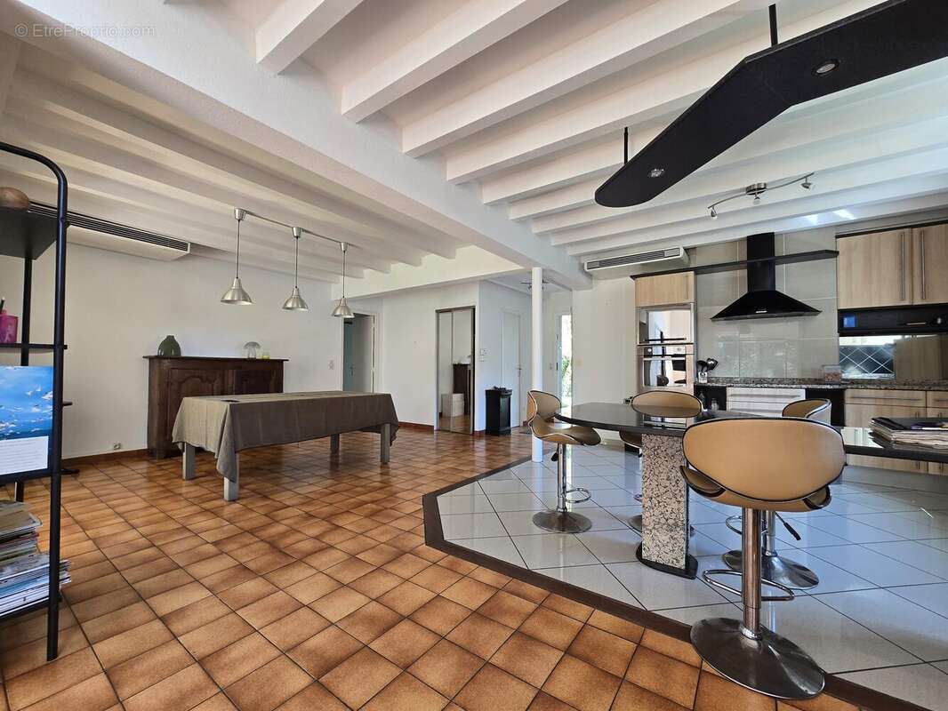 Maison à MOLIETS-ET-MAA