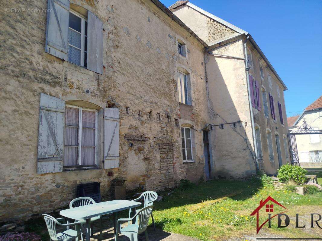 Maison à CHASSIGNY