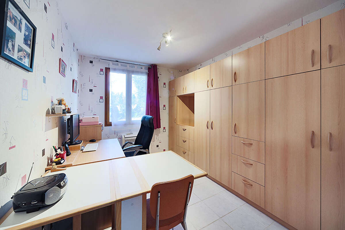 Maison à VILLENEUVE-LES-BOULOC