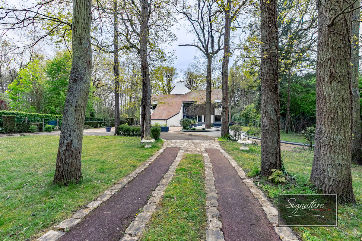 Maison à LAMORLAYE