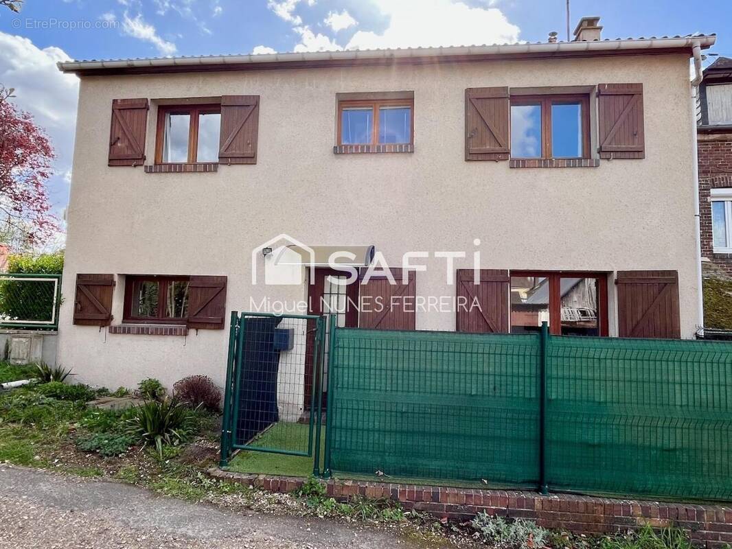 Photo 1 - Maison à GRAND-COURONNE
