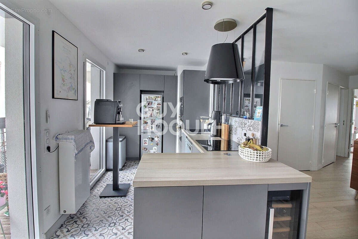 Appartement à SURESNES