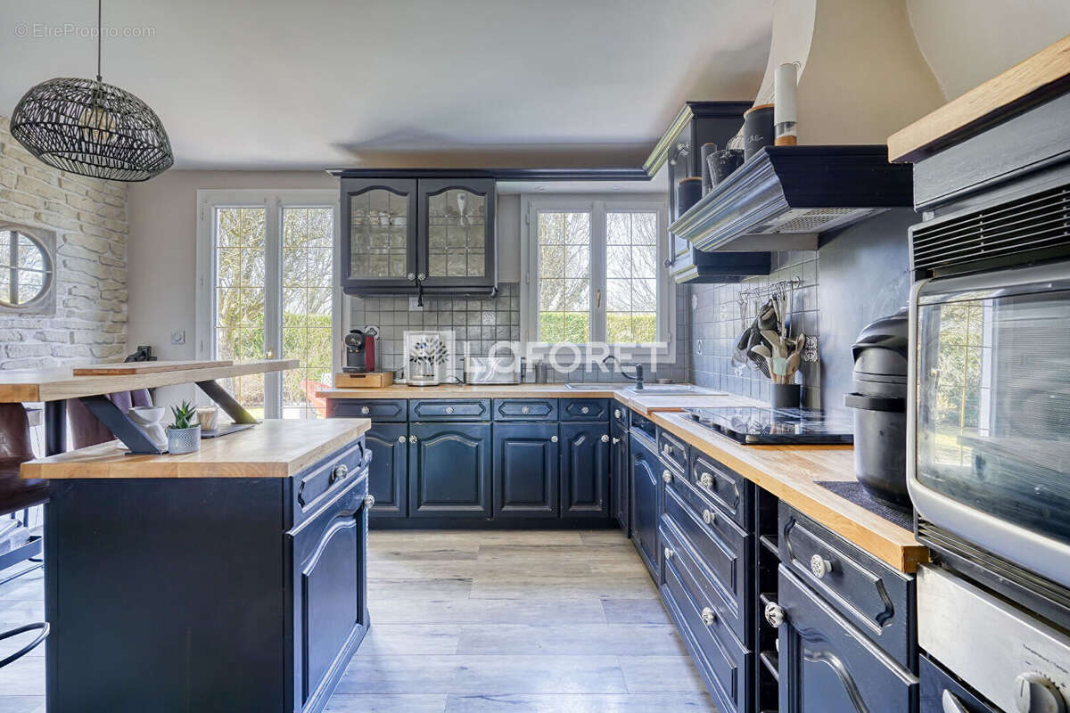 Maison à OZOIR-LA-FERRIERE