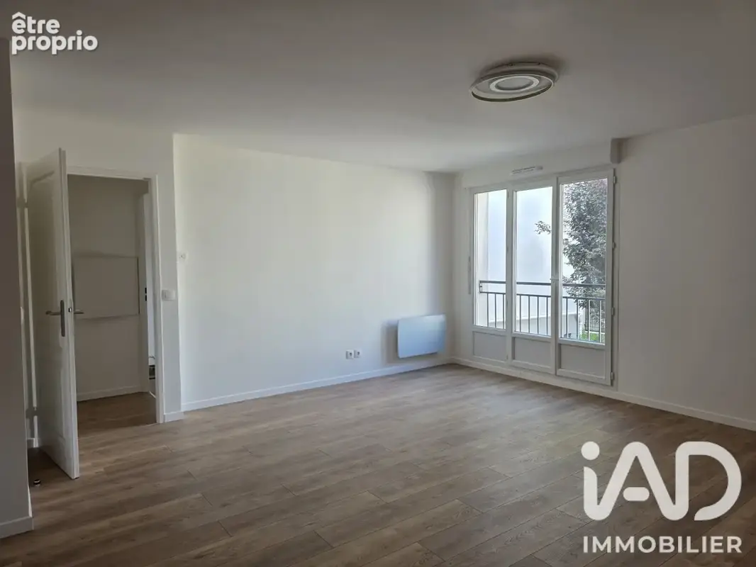 Photo 1 - Appartement à CLAYE-SOUILLY
