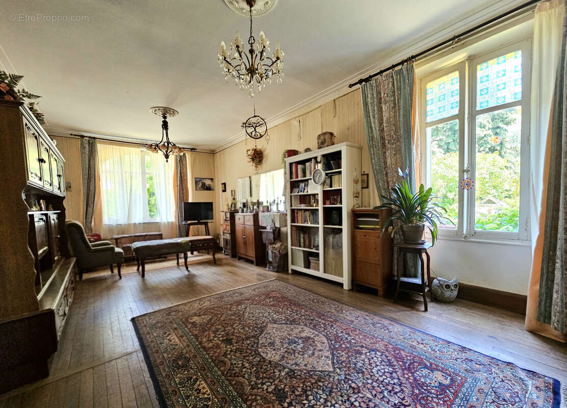 Maison à TILLIERES