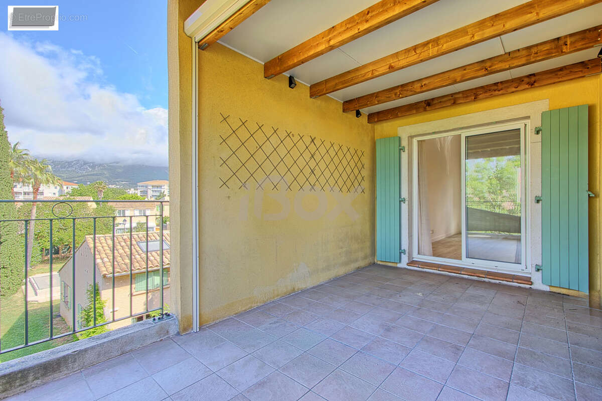 Appartement à LA GARDE