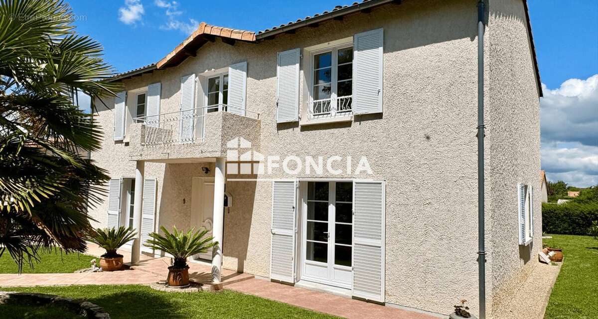 Maison à BUXEROLLES