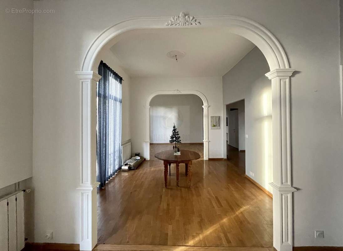 Appartement à BEZIERS