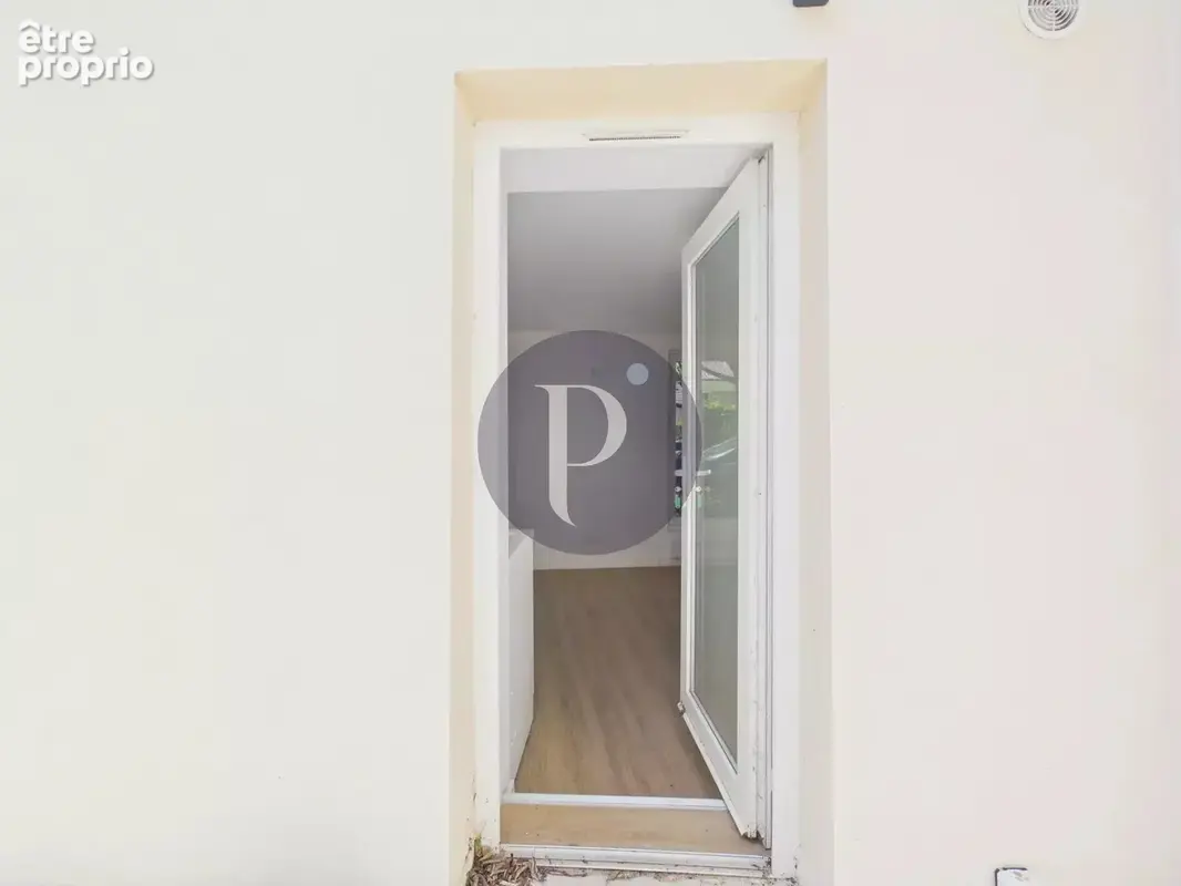 Sceaux 92 local  de 19 m² - photo 8