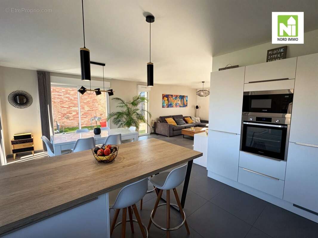 Maison à MERIGNIES
