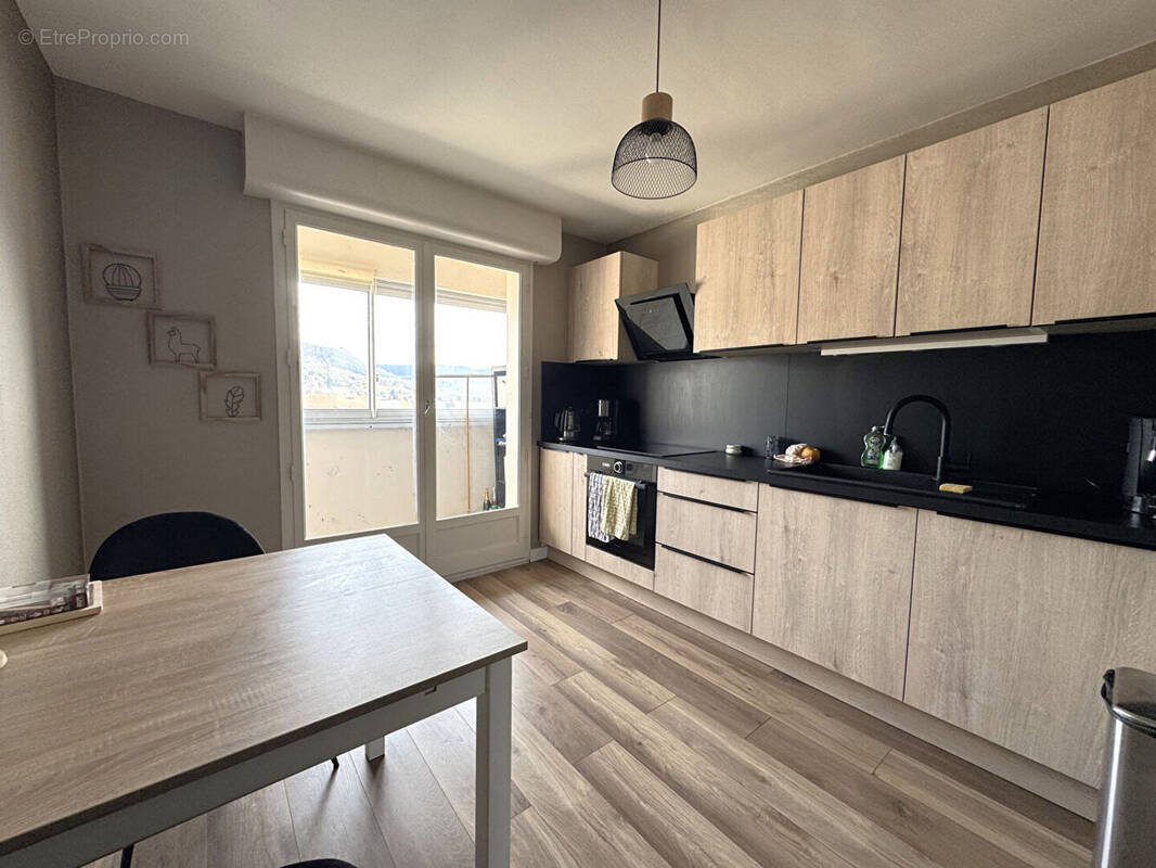 Appartement à LONS-LE-SAUNIER