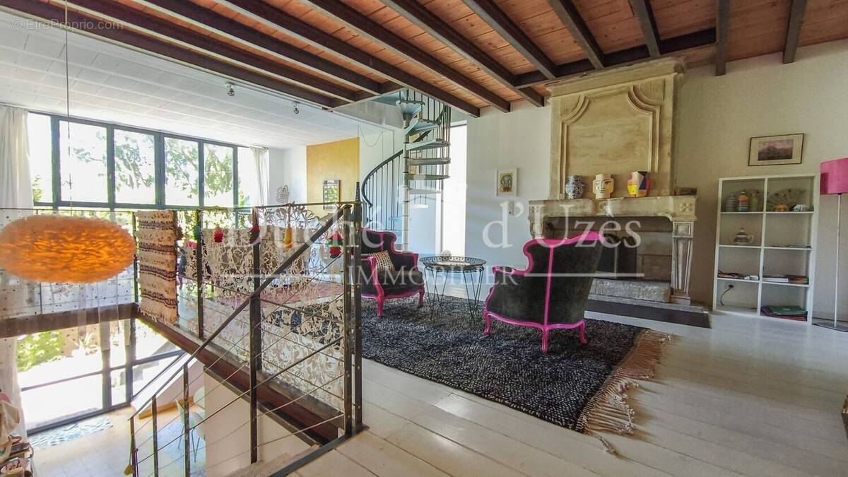 Photo 1 - Maison à UZES