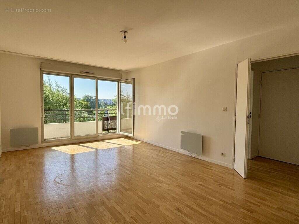 Appartement à CARRIERES-SOUS-POISSY