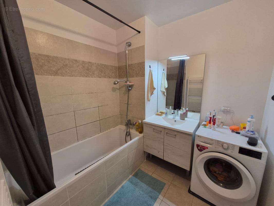 Appartement à ATHIS-MONS