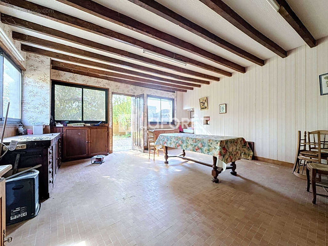 Maison Doue En Anjou 7 pièce(s) 215 m2 - photo 14