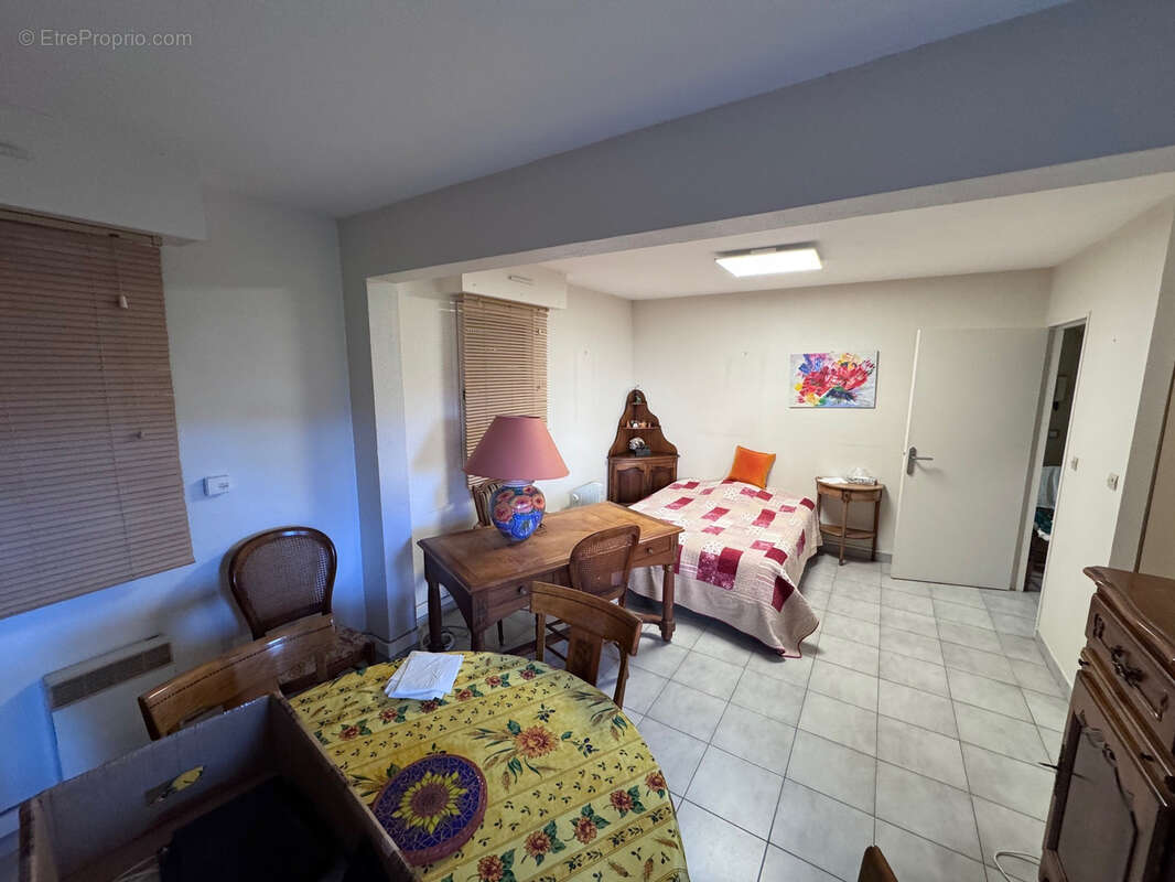 Appartement à MARSEILLE-9E
