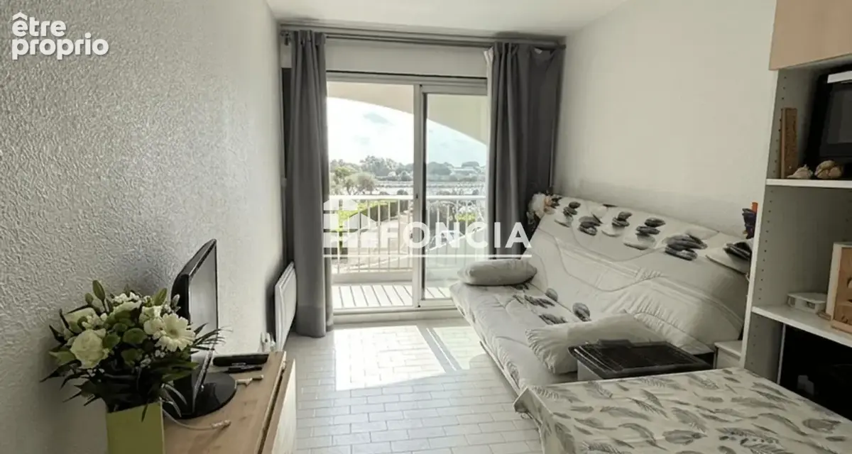 POINT ZERO- Studio avec balcon et petite vue mer - 2ème étage avec ascenseur, parking en supplément - photo 2