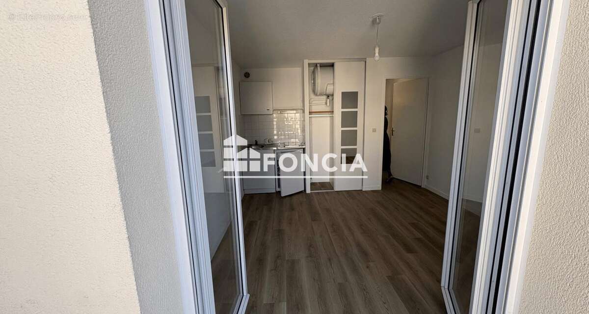À vendre – Studio 20 m² avec balcon et parking à Talence (proche Lycée Victor Louis) - photo 6