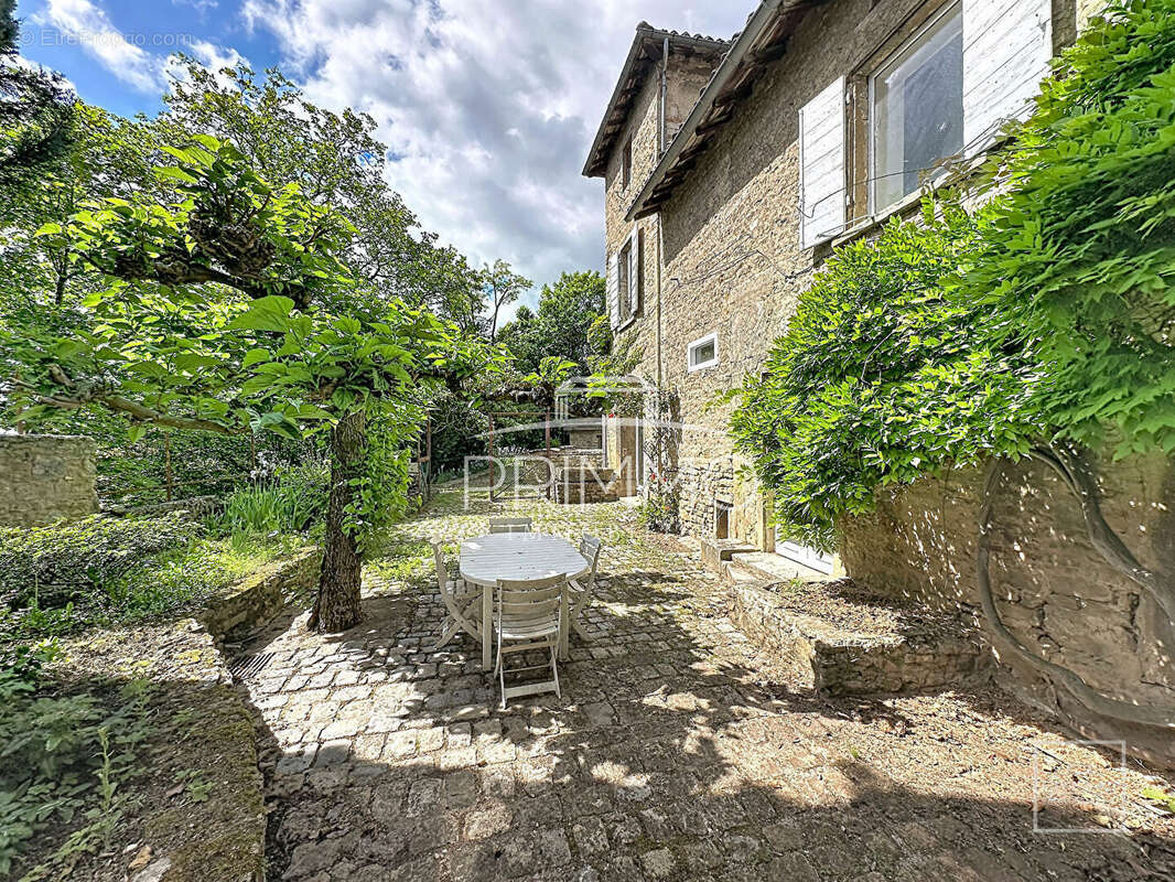 Maison à SAINT-DIDIER-AU-MONT-D'OR