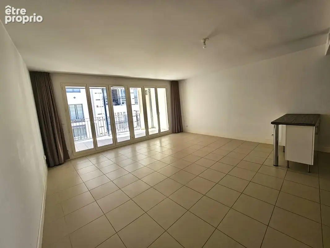 Appartement T3 traversant 73,15 m² avec parking en sous-sol - photo 4