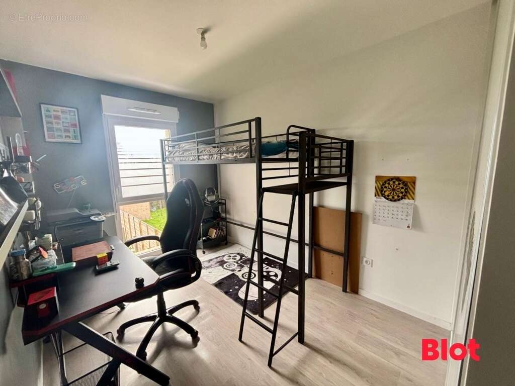 Maison à SAINT-ERBLON