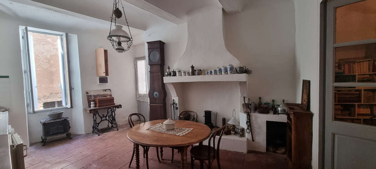 Maison à LAROQUE