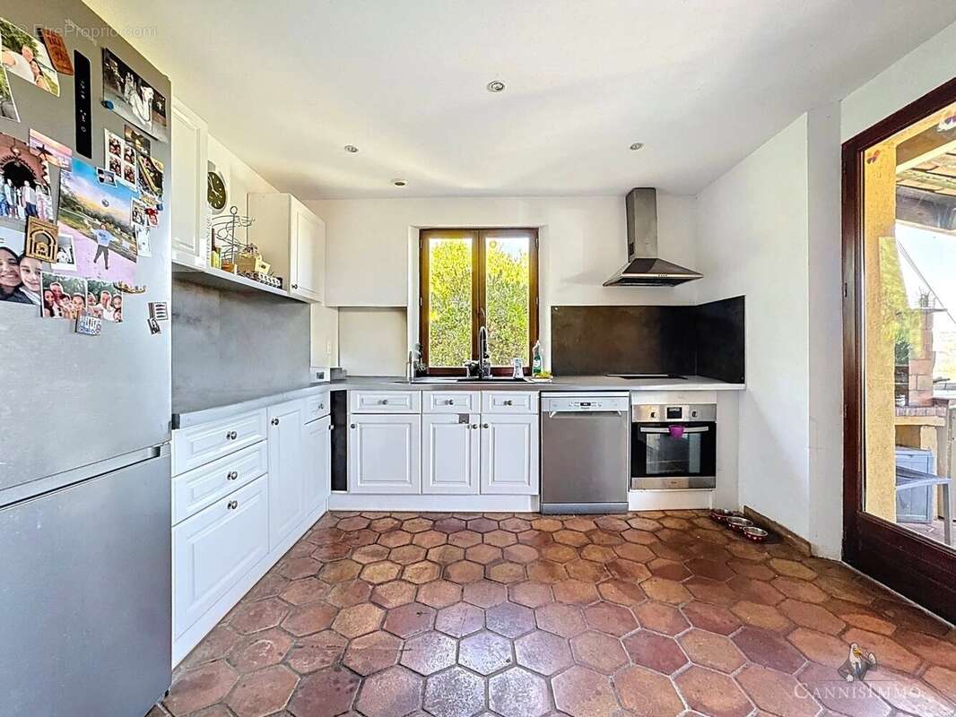 Maison à MANDELIEU-LA-NAPOULE