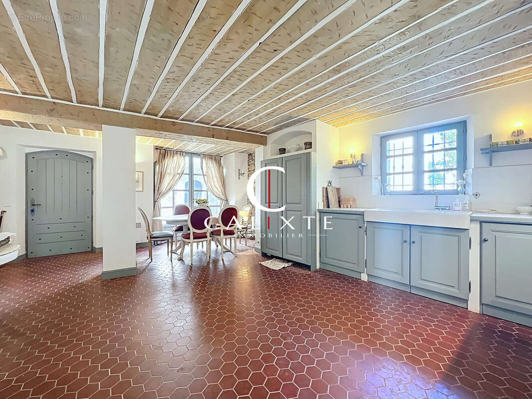 Maison 120 m² à Callian  - photo 9