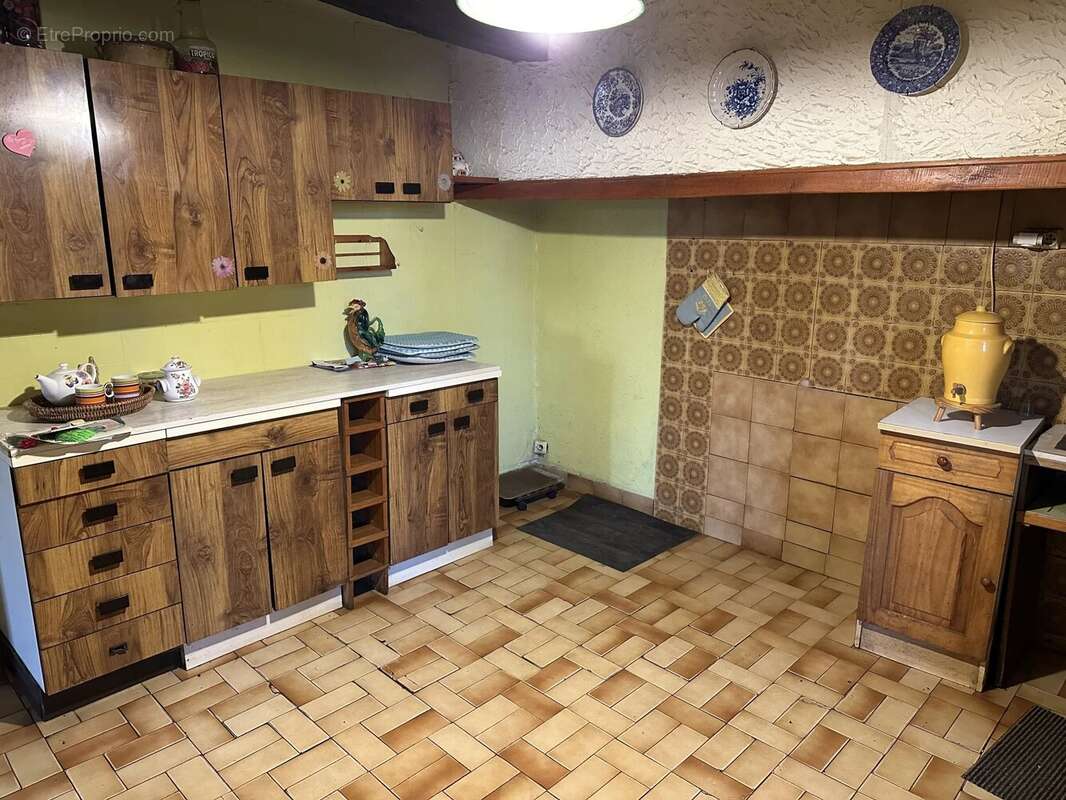 Maison à SAINT-MAURICE-LA-CLOUERE