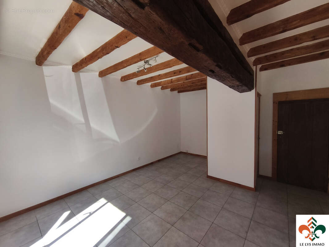 A vendre - maison a ecury sur coole - photo 5