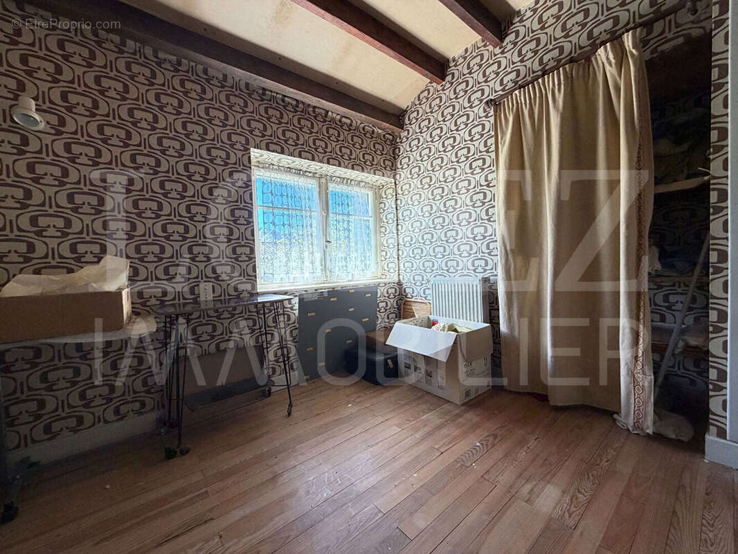 Maison à AIGUEFONDE