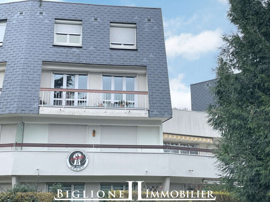 Appartement à COUBRON