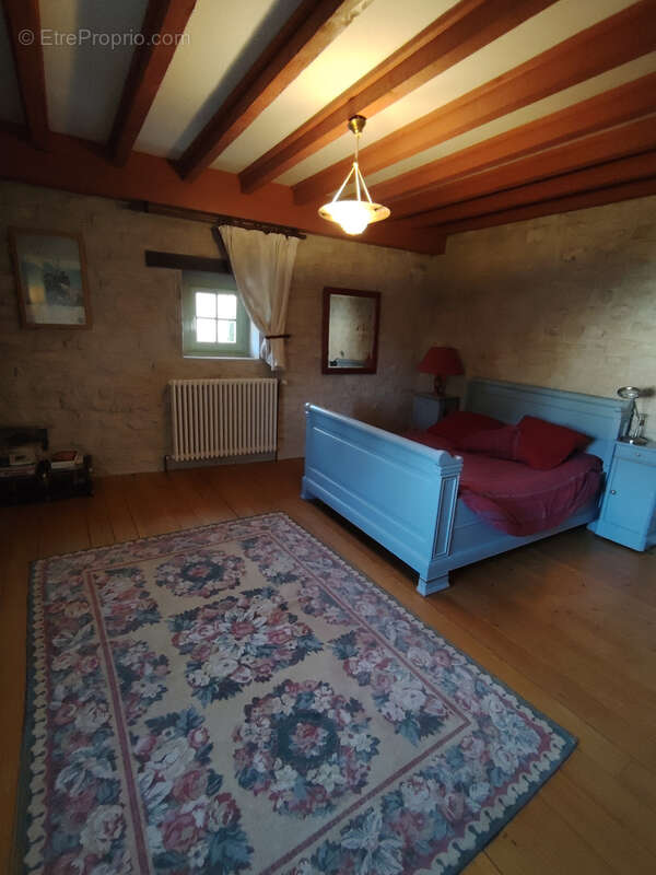 Maison à LACROIX-SUR-MEUSE