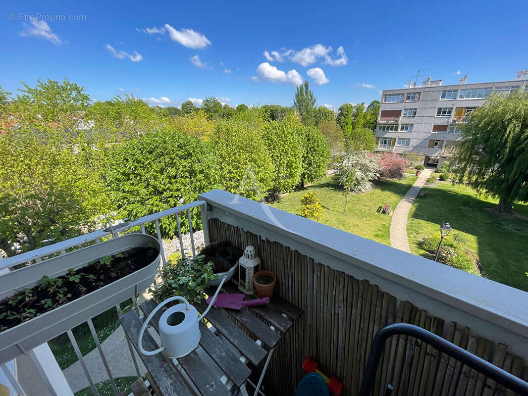 Appartement à MAISONS-LAFFITTE